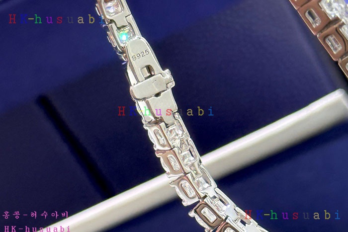 NEW 보테까베네타 팔찌 신상 BV 641140