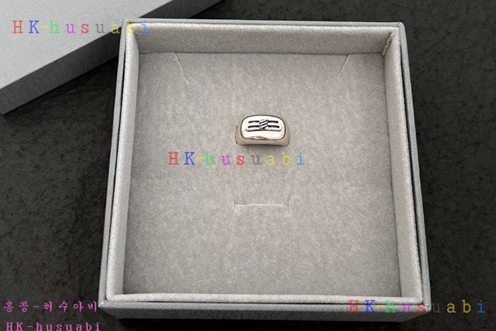 NEW 발렌시아가 반지 신상 B 958844