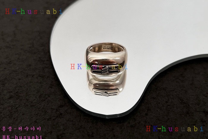 NEW 발렌시아가 반지 신상 B 958844