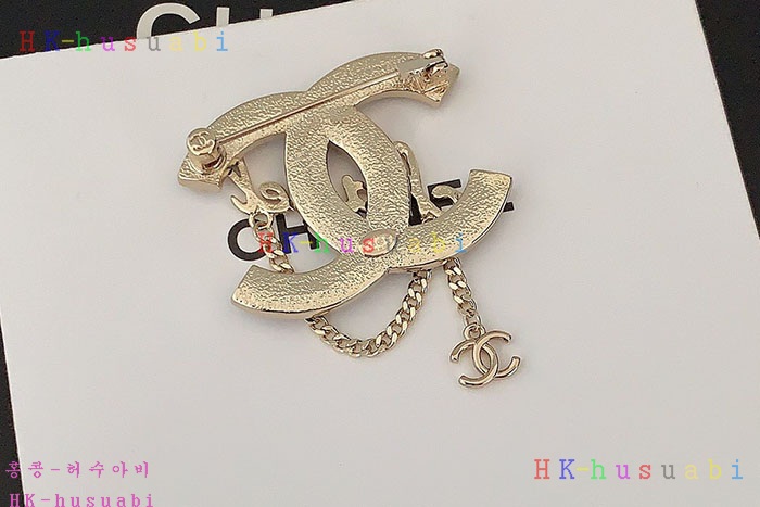 NEW 샤넬 브로치 신상 C  2408816