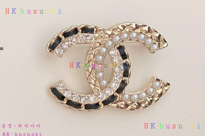 NEW 샤넬 브로치 신상 C  2408822