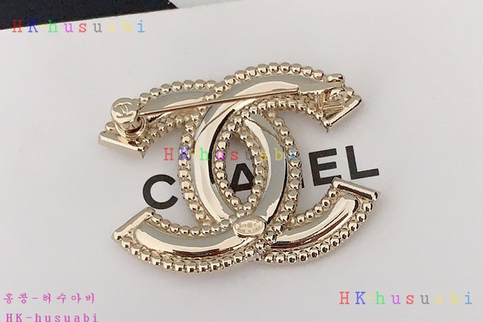 NEW 샤넬 브로치 신상 C  2408827