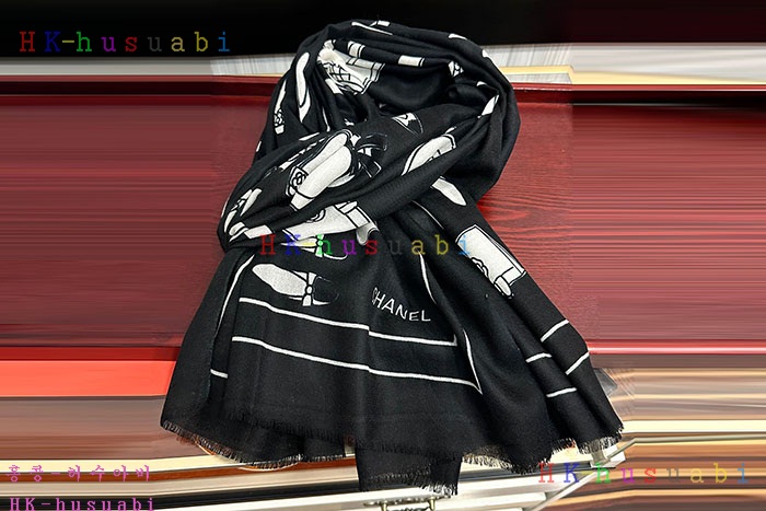 NEW 샤넬 스카프 신상 C 82893