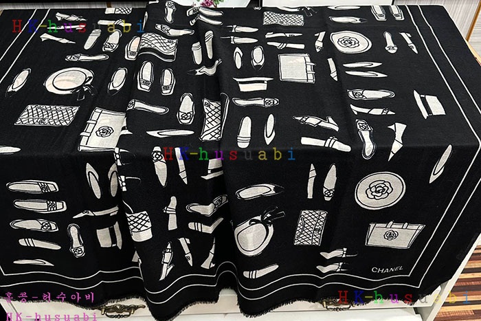 NEW 샤넬 스카프 신상 C 82893