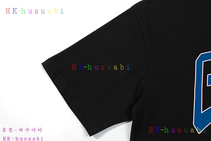 NEW 구찌 반팔티 신상 GU 685506