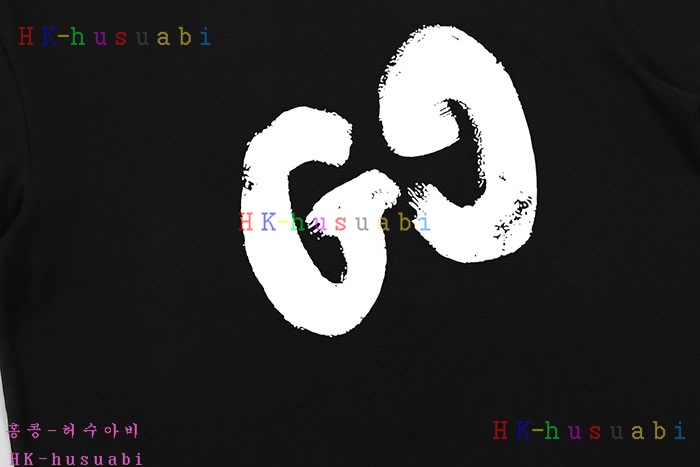 NEW 구찌 반팔티 신상 GU 685515