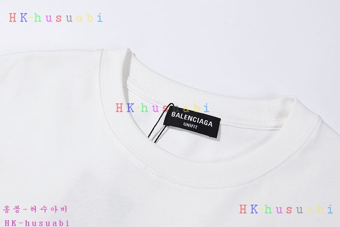 NEW 발렌시아가 반팔티 신상 B 1142566