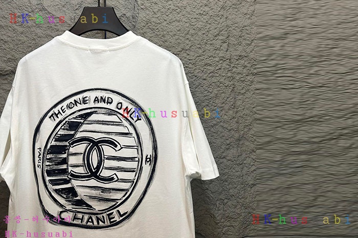 NEW 샤넬 반팔티 신상 C 223228