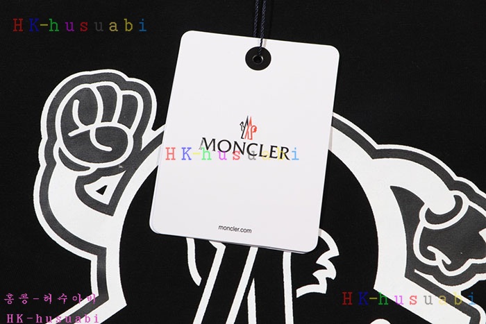 NEW 몽클레어 반팔티 신상 M 644118