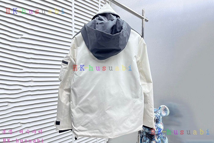 NEW 프라다 자켓 신상 P 664429