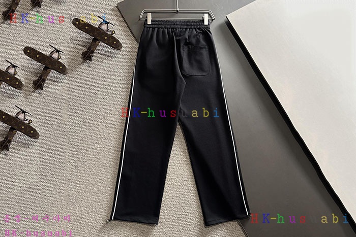 NEW 프라다 바지 신상 P 664470