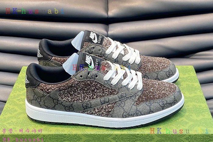 NEW 구찌 스니커즈 신상 GU 558007