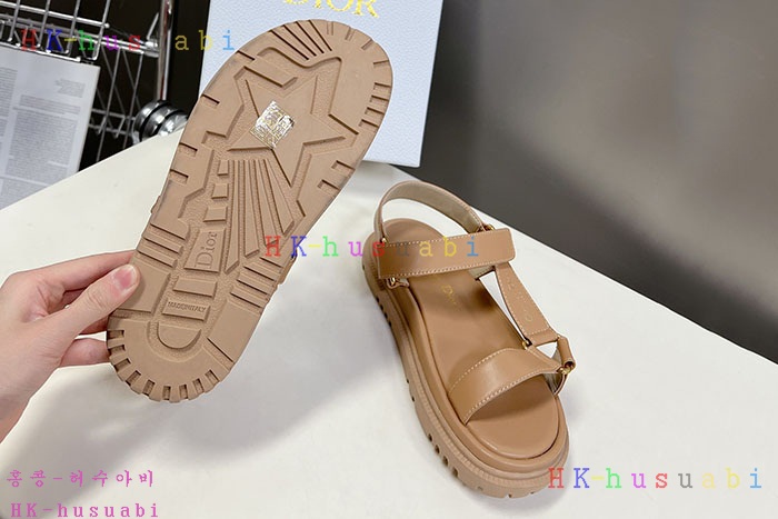 NEW 디올 샌들 신상 DR 655252