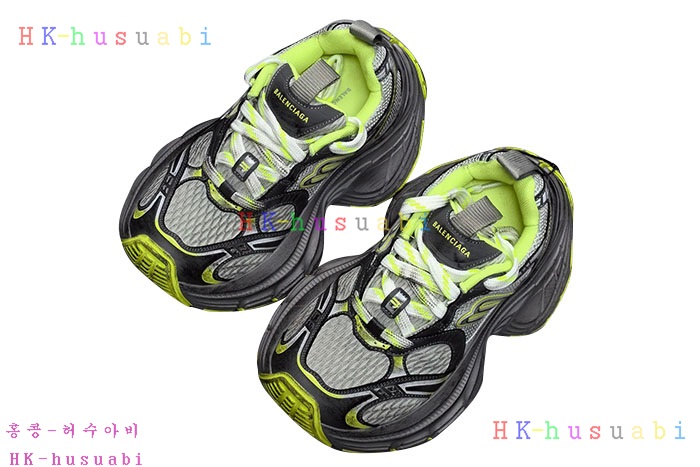 NEW 발렌시아가 스니커즈 신상 B 558002