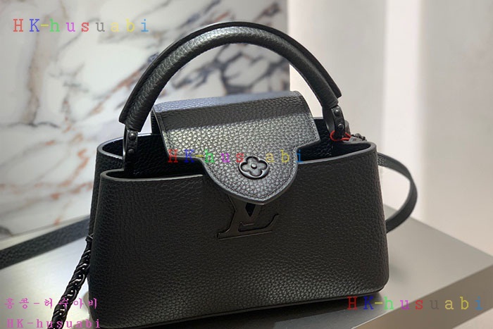 ★미러급★루이비통 카퓌신 이스트 웨스트 미니 M23955