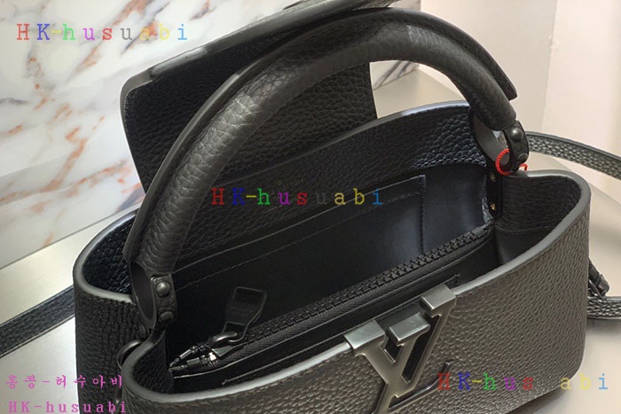 ★미러급★루이비통 카퓌신 이스트 웨스트 미니 M23955