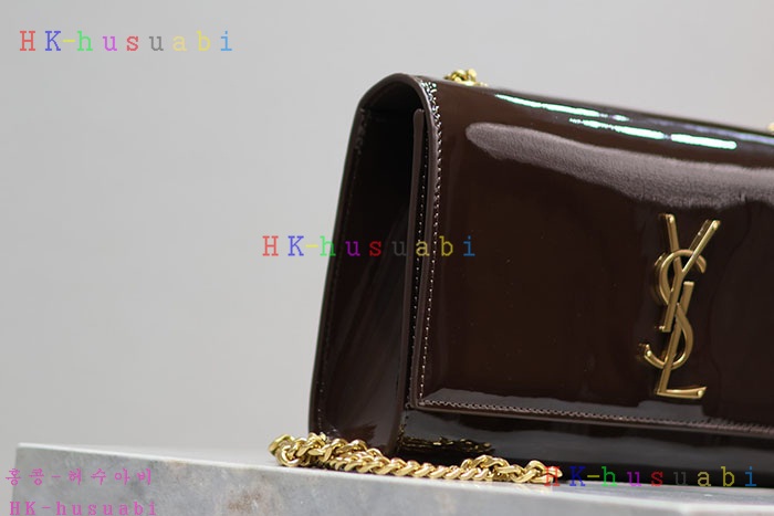 ★미러급★ 입생로랑 YSL 모노그램 미디엄 체인 숄더백 364021-4