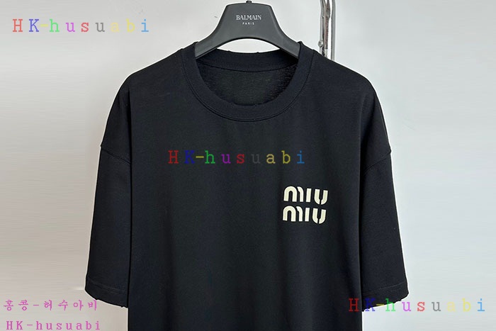 NEW 미우미우 반팔티 신상 MU 895501