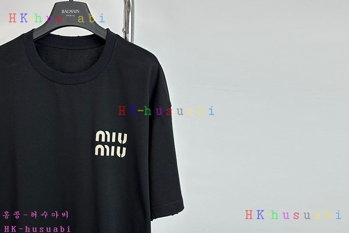 NEW 미우미우 반팔티 신상 MU 895501