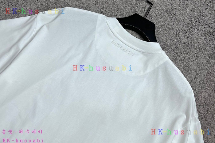 NEW 버버리 반팔티 신상 BB 6689014