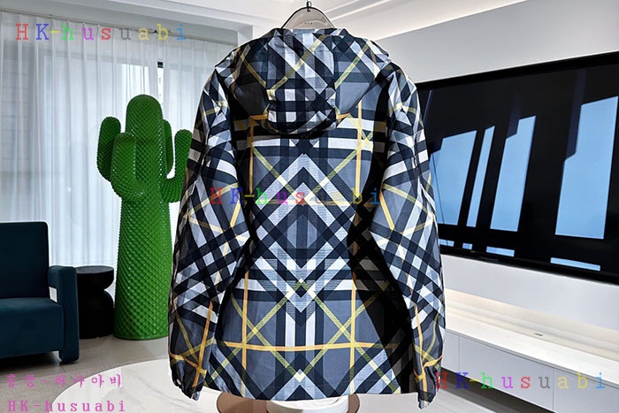 NEW 버버리 자켓신상 BB 6689011