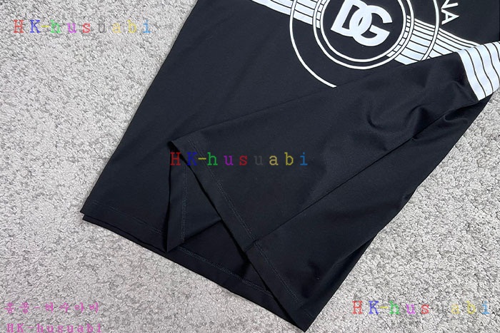 NEW 돌체앤가바나 반팔티 신상 DG 580014