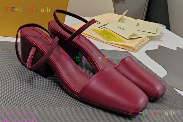 NEW 펜디 신발 신상 FD 9922500