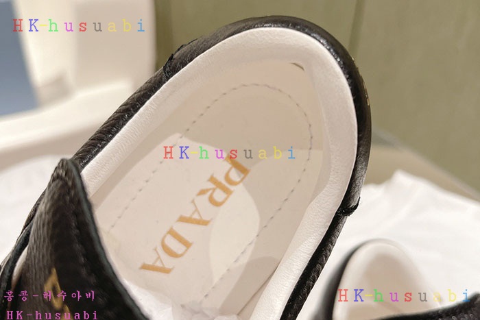 NEW 프라다 신발 신상 P 693302
