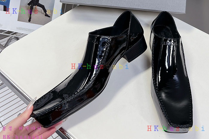 NEW 발렌시아가 신발 신상 B 66800