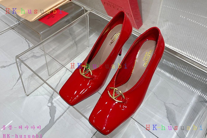 NEW 발렌티노 샌들 신상 V 2660013