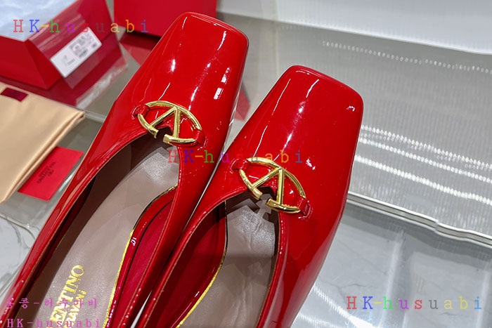 NEW 발렌티노 샌들 신상 V 2660013