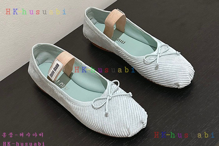NEW 미우미우 신발 신상 MU 6692660