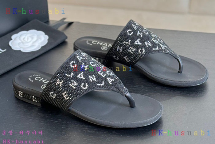 NEW 샤넬 신발 신상 C 699585