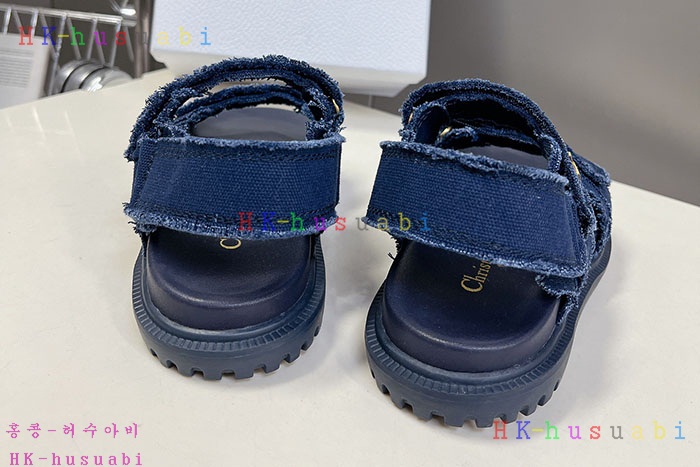 NEW 디올 신발 신상 DR 969902