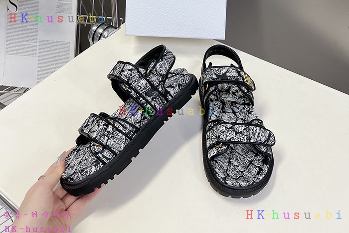 NEW 디올 신발 신상 DR 969906
