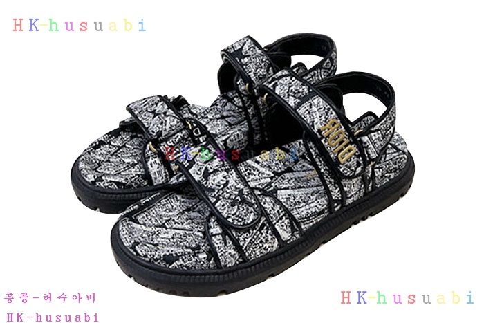 NEW 디올 신발 신상 DR 969906