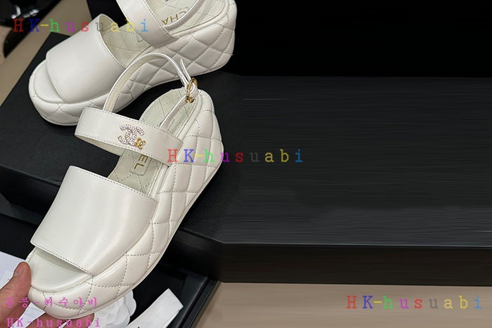 NEW 샤넬 샌들 신상  C 566500