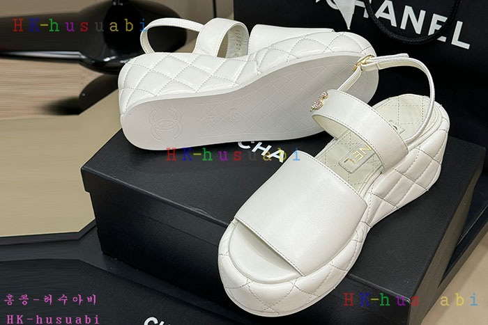 NEW 샤넬 샌들 신상  C 566500