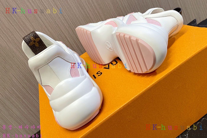 NEW 루이비통 스니커즈 신상 LV 980018