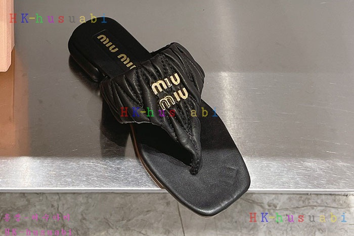 NEW 미우미우 샌들 신상 M 968010
