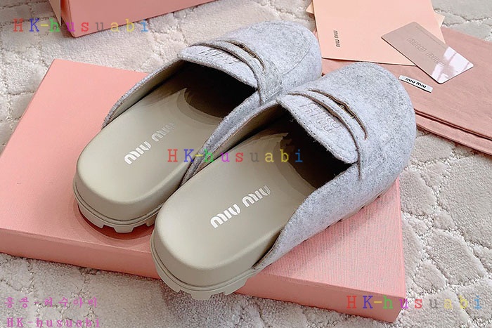 NEW 미우미우 신발 신상 M 755012