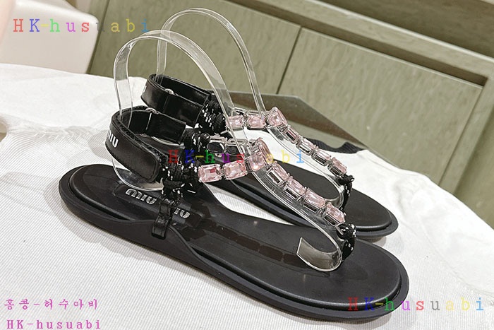 NEW 미우미우 신발 신상 M 756605