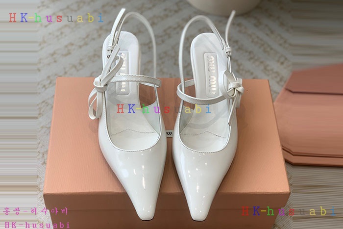 NEW 미우미우 신발 신상 M 711404