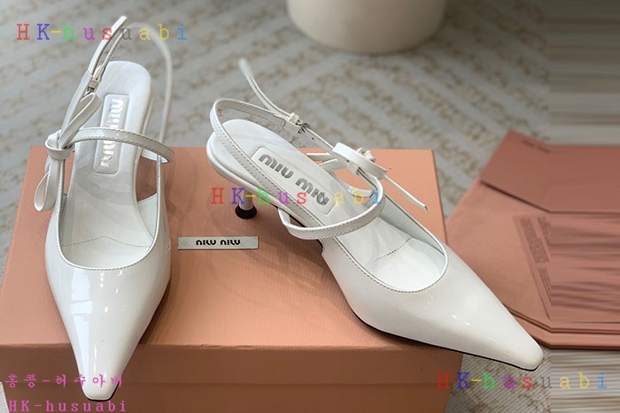 NEW 미우미우 신발 신상 M 711404