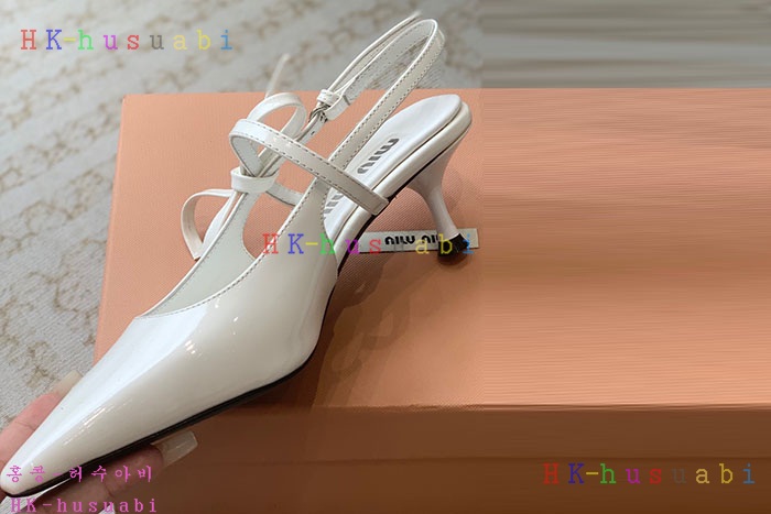 NEW 미우미우 신발 신상 M 711404