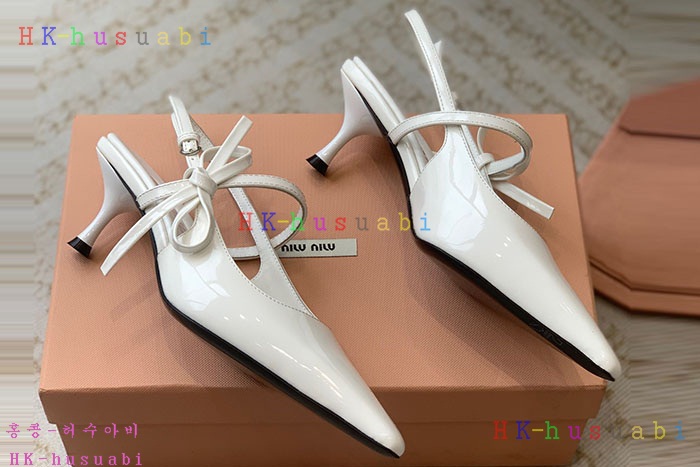 NEW 미우미우 신발 신상 M 711404