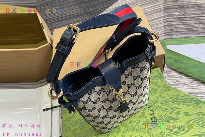 ★미러급★구찌 스몰 버킷 숄더백 782919