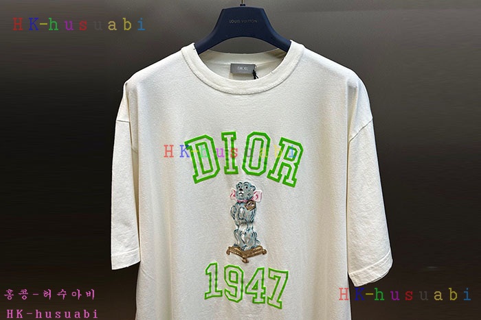 NEW 디올 반팔티 신상 DR 968003
