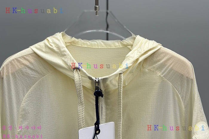 NEW 몽클레어 바람막이 신상 M 958002