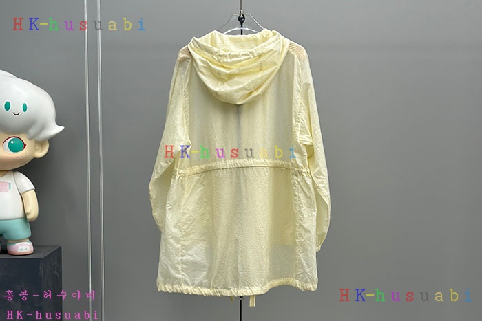 NEW 몽클레어 바람막이 신상 M 958002